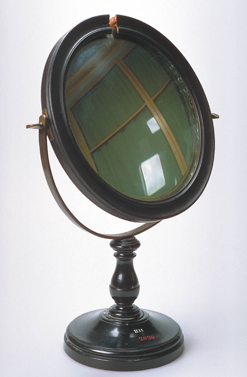 Specchio circolare convesso di vetro amalgamato (inizio sec. XIX)