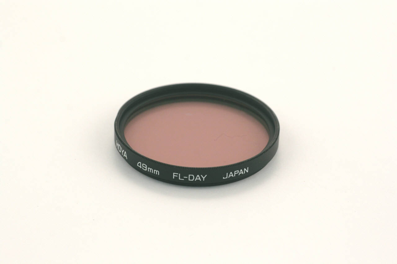 filtro fotografico di Hoya (sec. XX)
