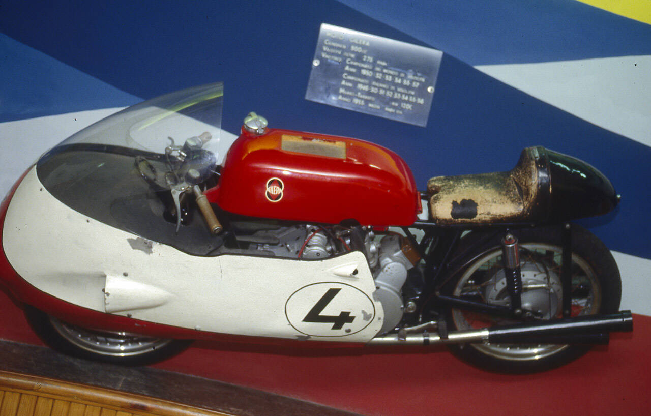 motocicletta (sec. XX)