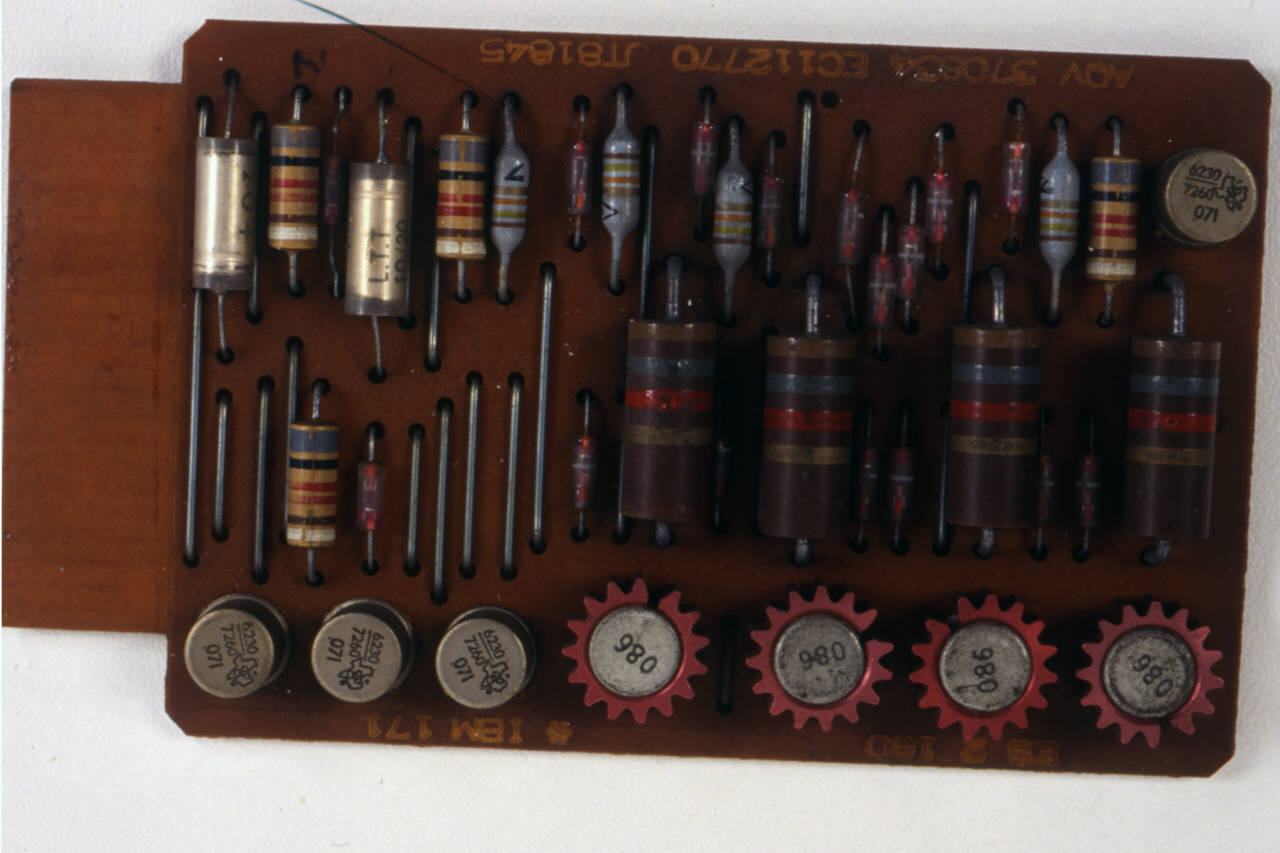 scheda a transistor di I.B.M. Italia (sec. XX)
