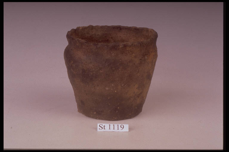 vasetto situliforme - cultura di Golasecca (sec. VII a.C.)