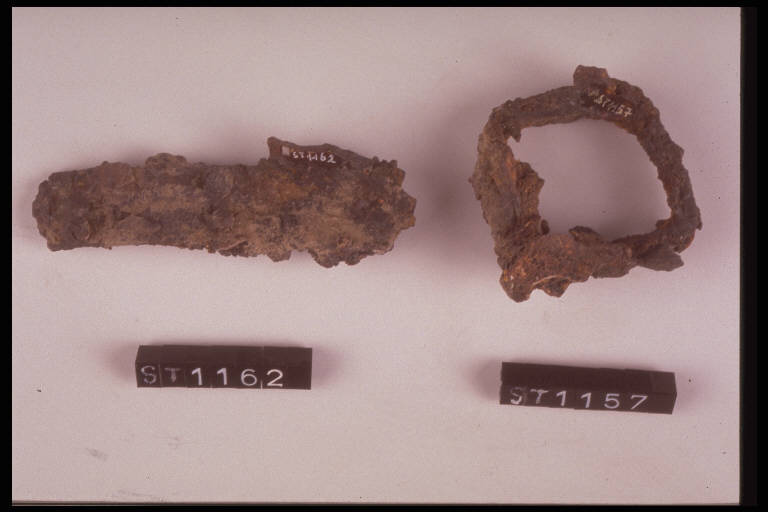 fibbia - cultura di Golasecca (terzo quarto sec. VI a.C.)
