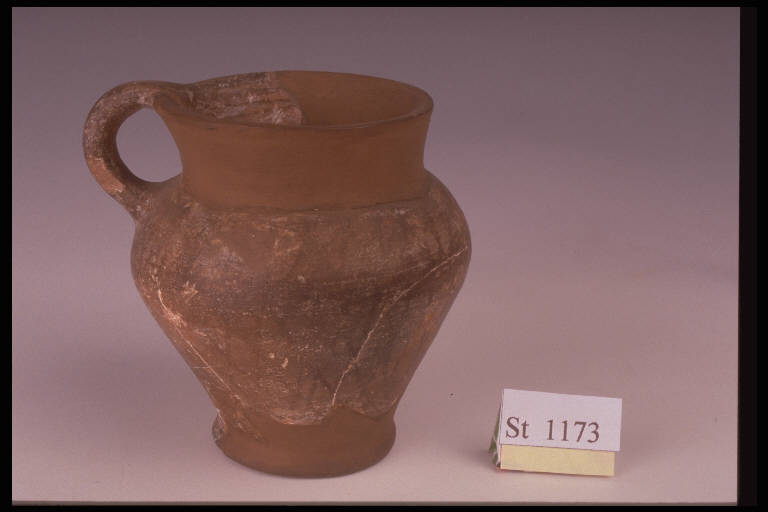 brocca ansata a becco cilindrico - cultura di Golasecca (seconda metà sec. V a.C.)