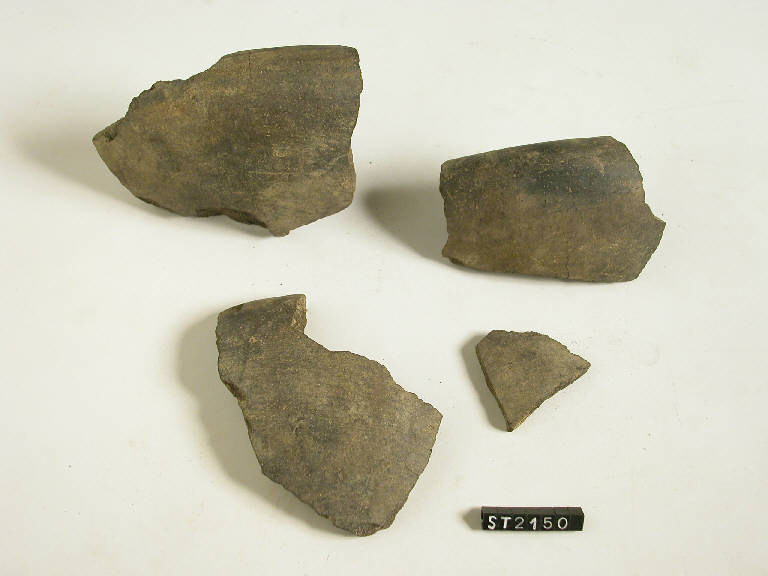 coppa troncoconica - cultura di Golasecca (secc. IX/ VII a.C.)