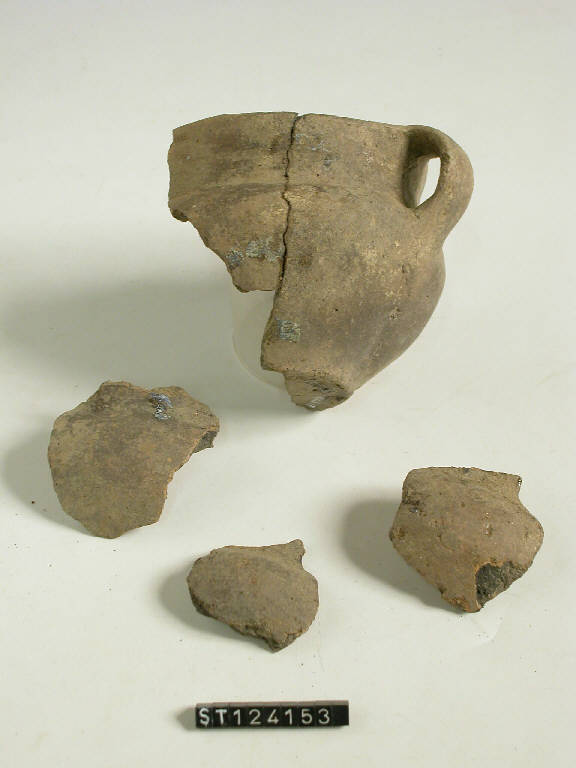 boccale ovoide - cultura di Golasecca (sec. IX a.C.)
