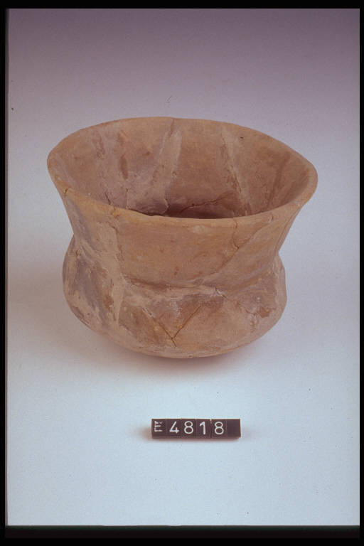 bicchiere carenato - cultura di Golasecca (secc. VIII/ VII a.C.)