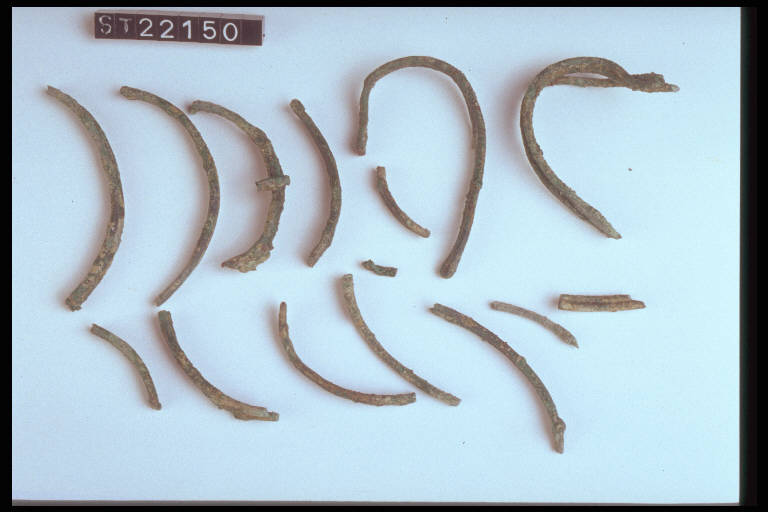 orecchini - cultura di Golasecca (secc. VI/ V a.C.)