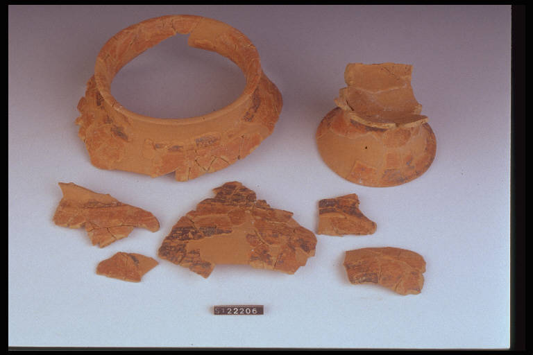 olla a pareti costolate - cultura di Golasecca (fine/inizio secc. VI/ V a.C.)