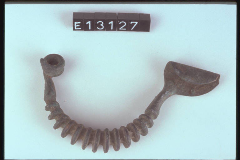 fibula a grandi coste - cultura di Golasecca (sec. VI a.C.)