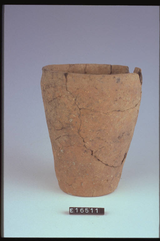 bicchiere troncoconico - cultura di Golasecca (sec. VI a.C.)