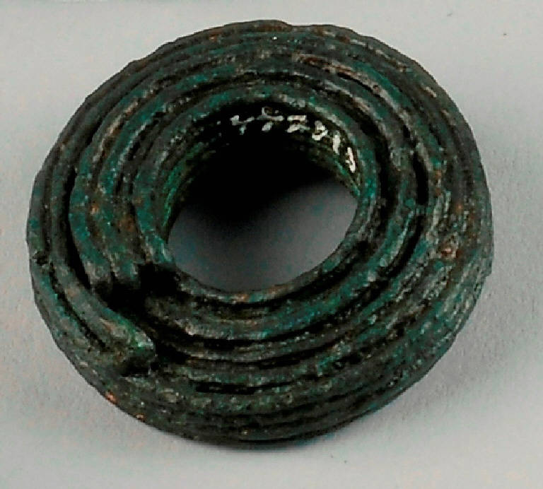 anello a spirale - cultura di Golasecca (fine/inizio secc. V/ IV a.C.)