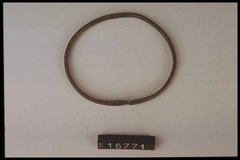 armilla - cultura di Golasecca (secc. VI/ V a.C.)