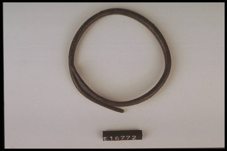 armilla - cultura di Golasecca (secc. VIII/ V a.C.)