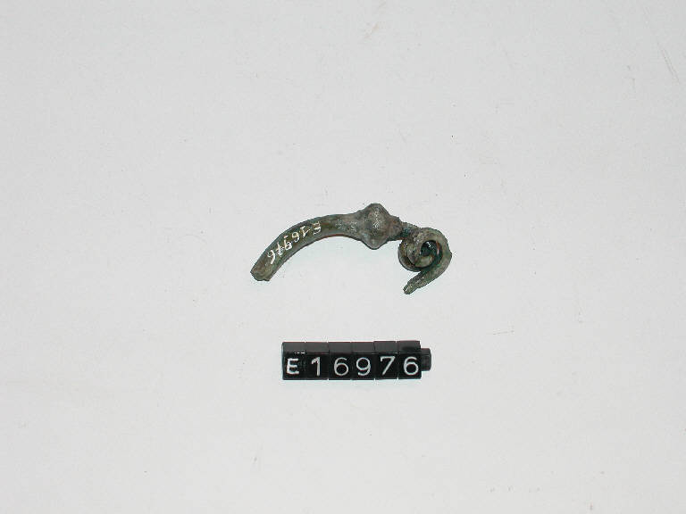fibula tipo certosa, TERZAN / tipo Certosa X n - cultura di Golasecca (fine/inizio secc. V/ IV a.C.)