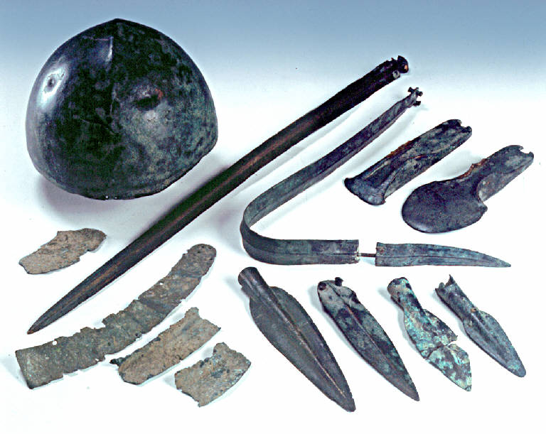 lamine - periodo di età del Bronzo (sec. XIV a.C.)