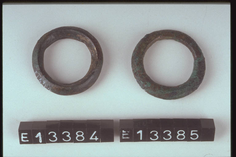 anello - cultura di Golasecca (sec. VII a.C.)