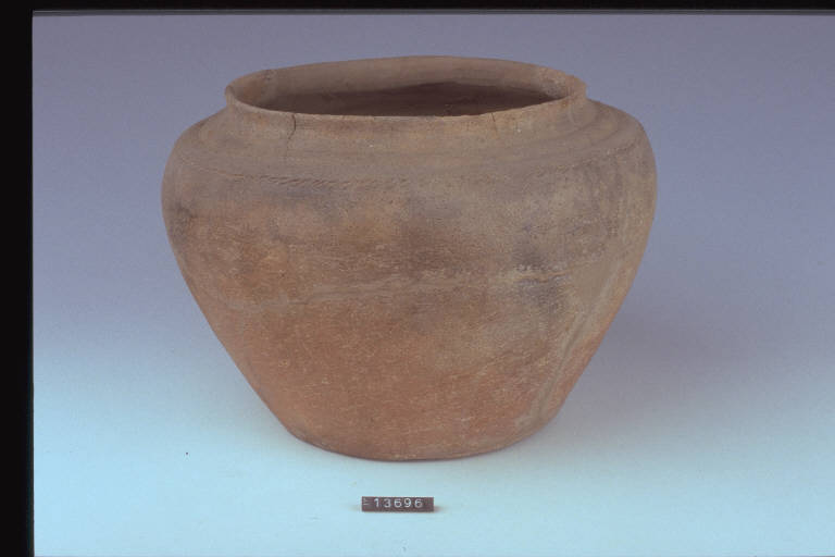 olla - cultura di Golasecca (secc. VIII/ V a.C.)