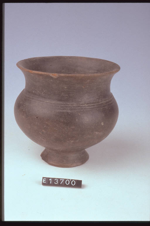 bicchiere globulare - cultura di Golasecca (secc. VII/ V a.C.)