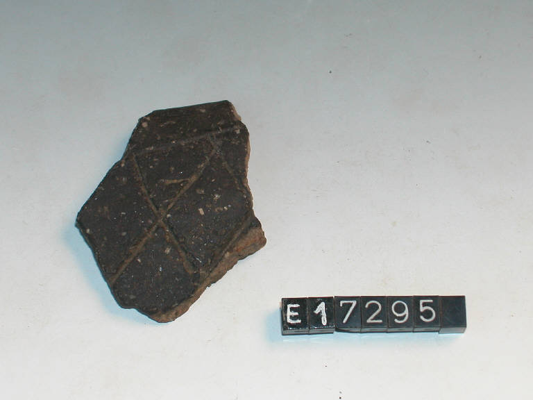 vaso a bocca quadrata - periodo Neolitico (secc. LX/ XVI a.C.)