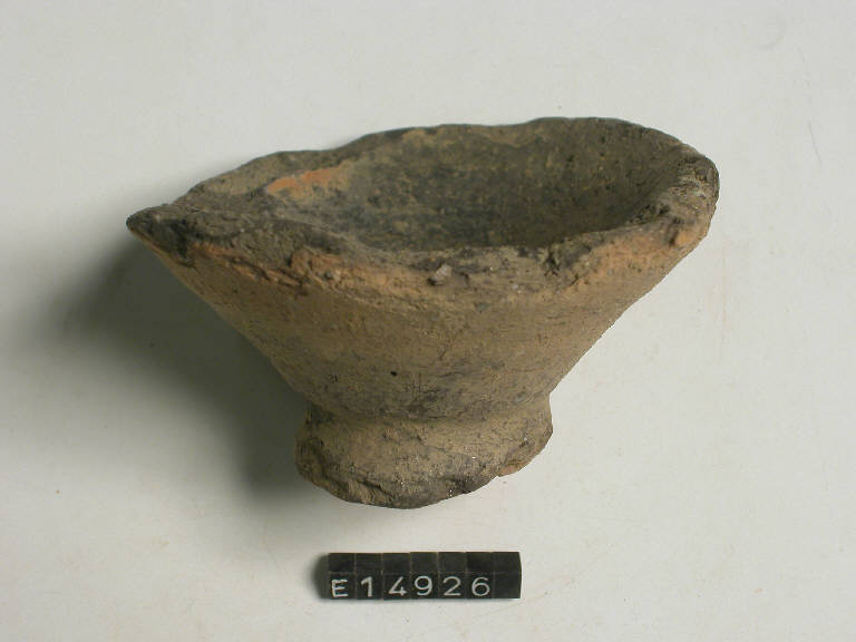vaso troncoconico - produzione romana (secc. I/ IV d.C.)