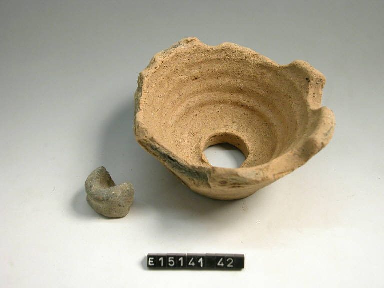 vasetto miniaturistico - cultura La Tène (secc. IV/ I a.C.)