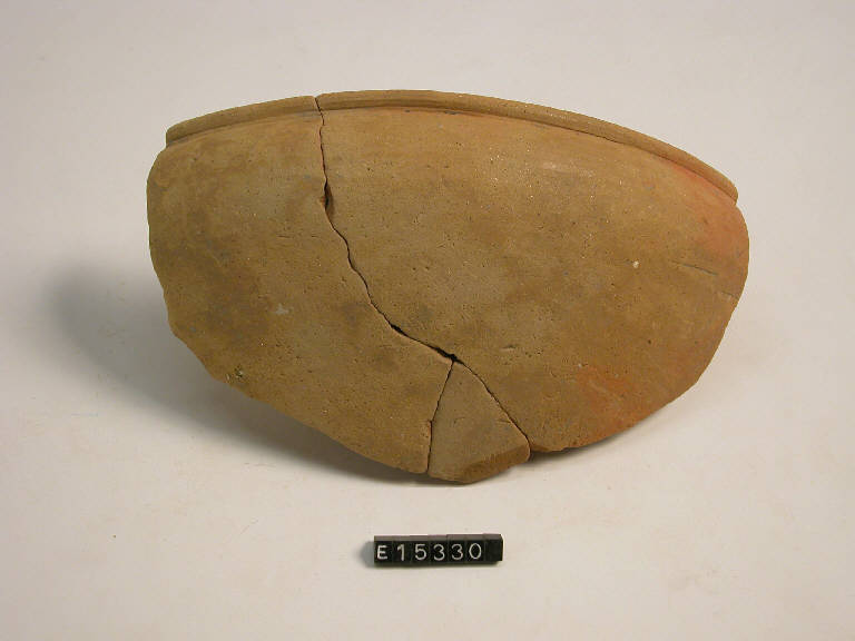 coppa troncoconica - cultura di Golasecca (metà sec. V a.C.)