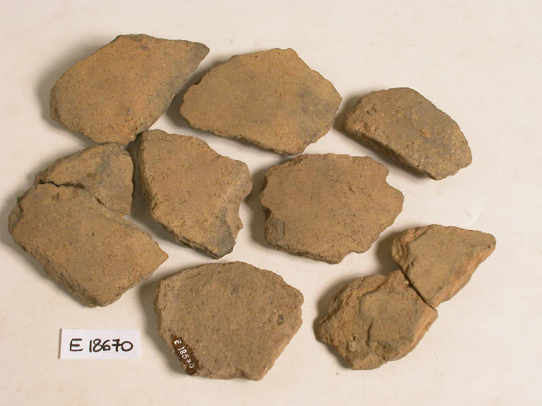 vasi (frammenti di) - Cultura di Canegrate (sec. XIII a.C.)