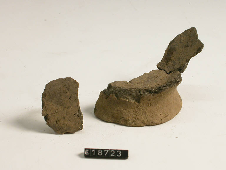 vaso (frammento di) - cultura di Golasecca (secc. IX/ VII a.C.)