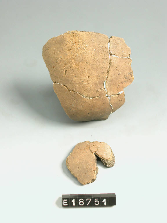 bicchiere globulare - cultura di Golasecca (secc. IX/ IV a.C.)