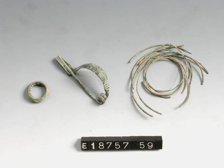anellino - cultura di Golasecca (secc. VI/ V a.C.)