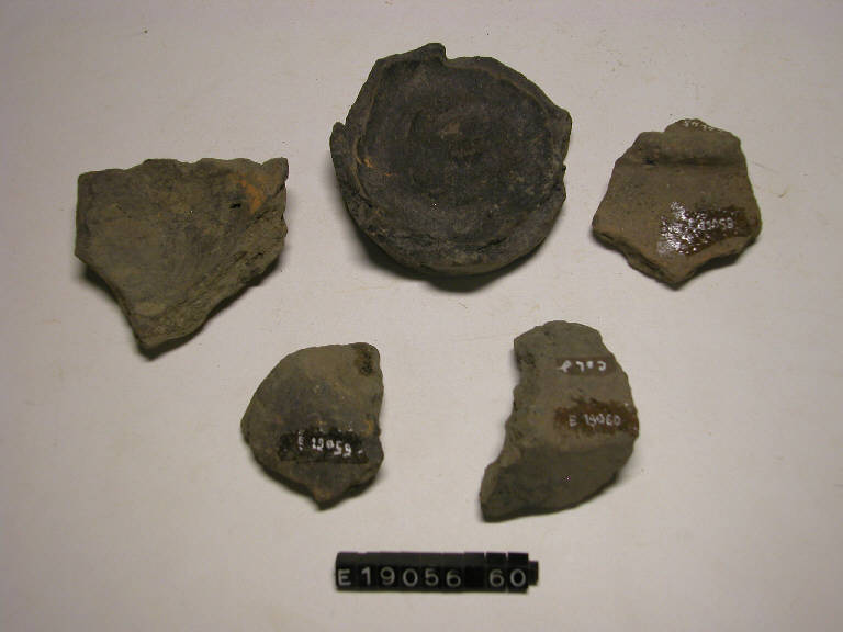 vasetto - periodo di età del Ferro (secc. VI/ V a.C.)