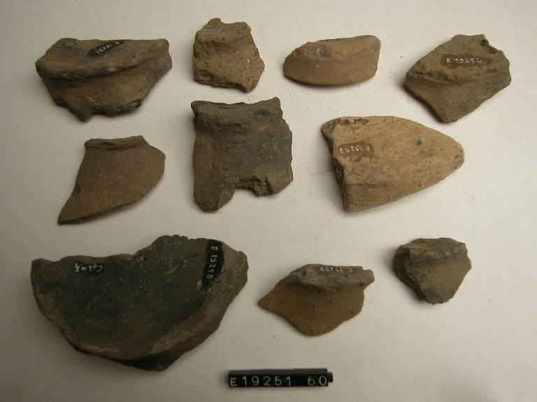 vaso (frammento di) - cultura di Golasecca (secc. VI/ V a.C.)