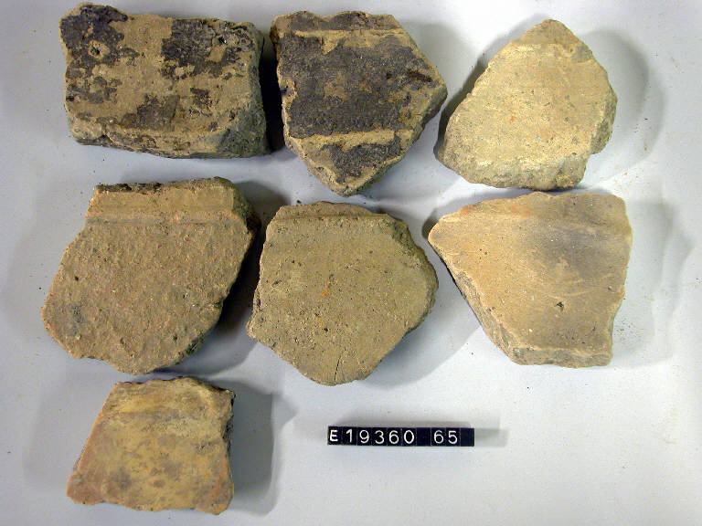 vaso (frammenti di) - cultura di Golasecca (secc. V/ IV a.C.)