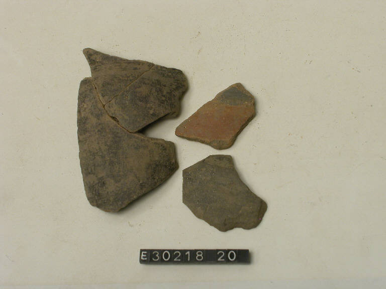olla (frammento di) - cultura di Golasecca (secc. VI/ V a.C.)