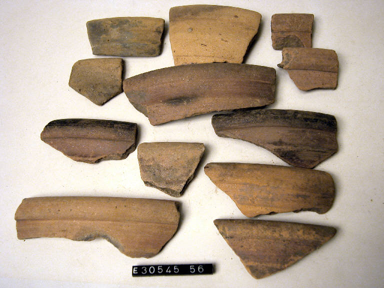 mortaio (frammento di), DE MARINIS / tipo A1 - cultura di Golasecca (secc. V/ IV a.C.)
