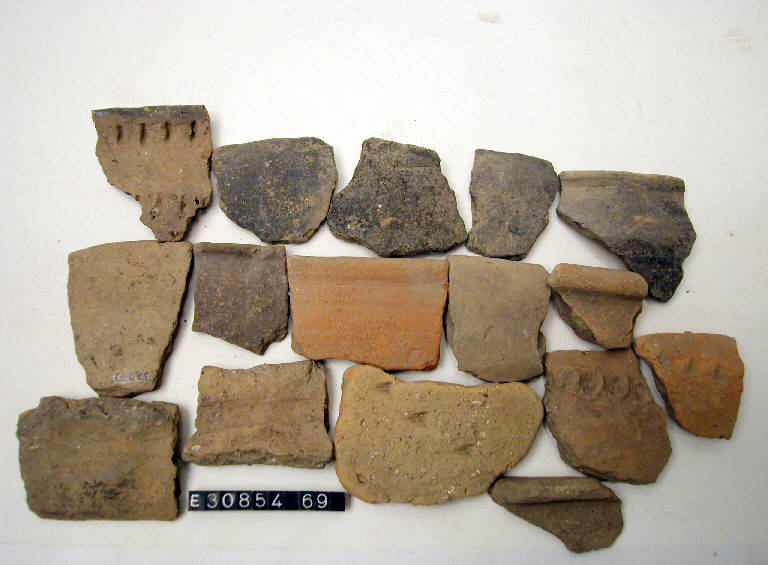 olla (frammento di) - cultura di Golasecca (secc. V/ IV a.C.)