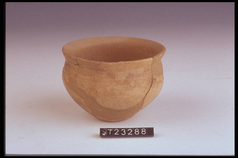 bicchiere troncoconico - cultura di Golasecca (sec. X a.C.)