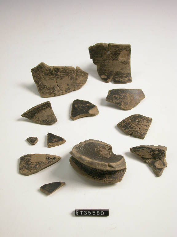 vaso biconico - cultura di Golasecca (fine/inizio secc. VI/ V a.C.)