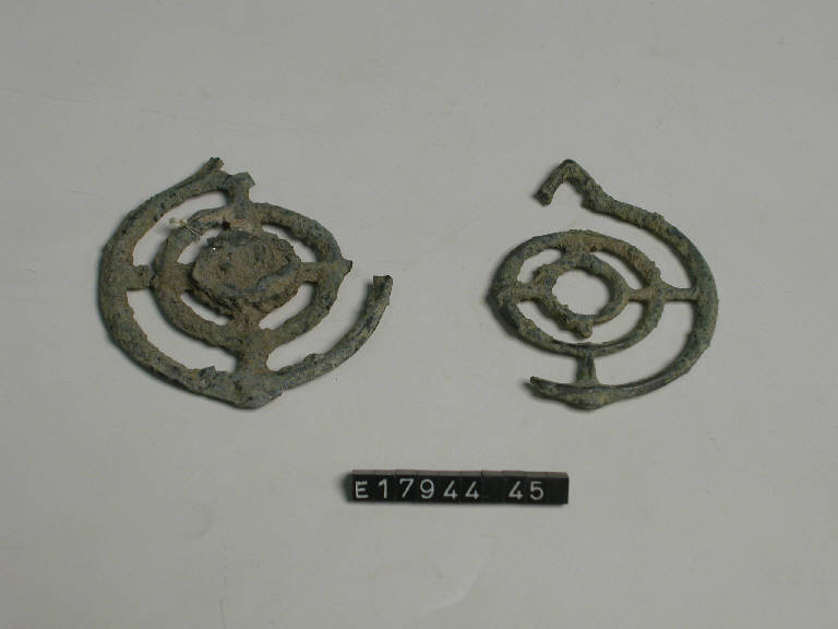 pendaglio, tipo Ascona II - produzione preistorica (sec. XI a.C.)