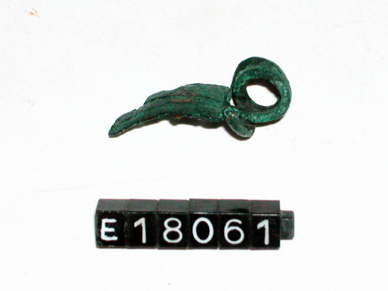 fibula, tipo Nauheim - cultura La Tène (secc. II/ I a.C.)