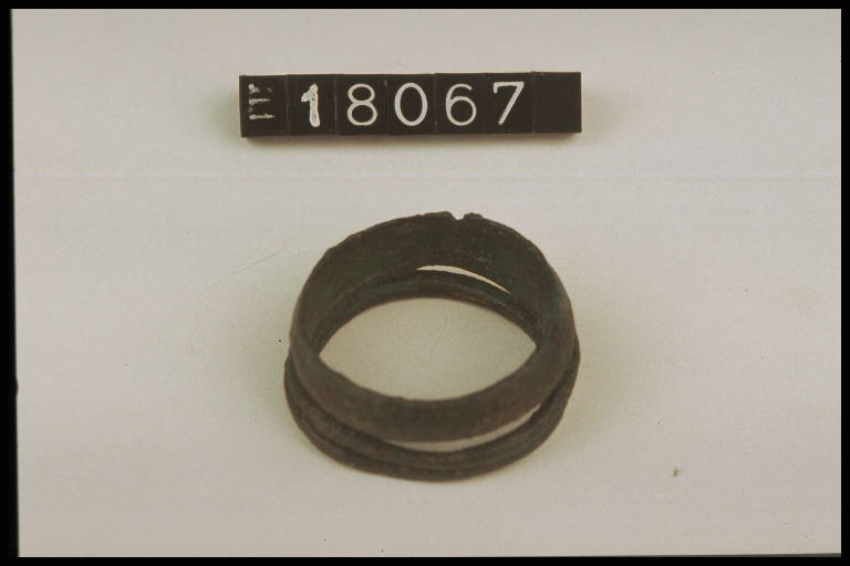 anello a spirale - cultura La Tène (secc. IV/ I a.C.)