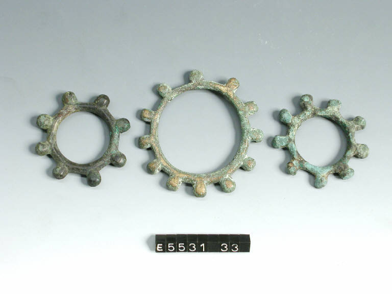 anello a globetti - cultura di Golasecca (sec. V a.C.)