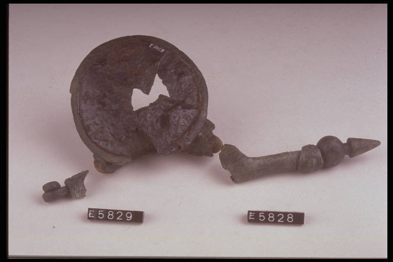 fibula a sanguisuga, DE MARINIS / tipo Lodigiano - cultura di Golasecca (seconda metà sec. V a.C.)