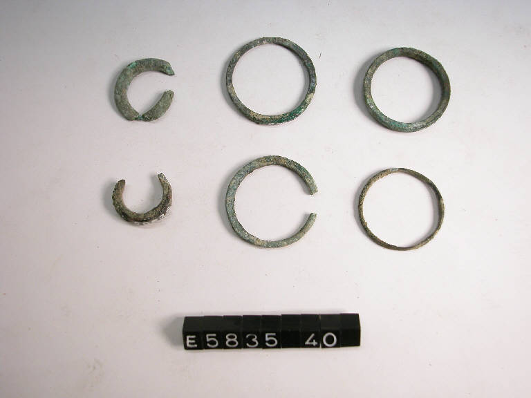 anello - cultura di Golasecca (secc. IX/ IV a.C.)