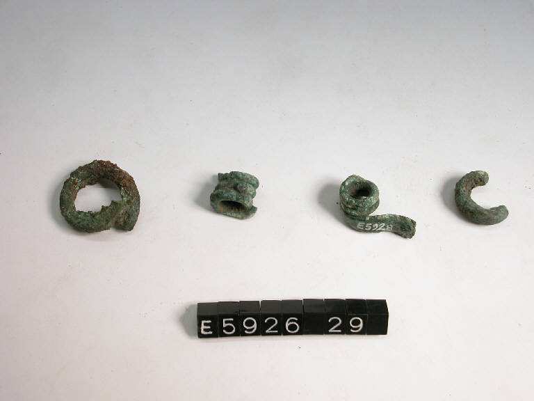 anello - cultura di Golasecca (fine/inizio secc. V/ IV a.C.)