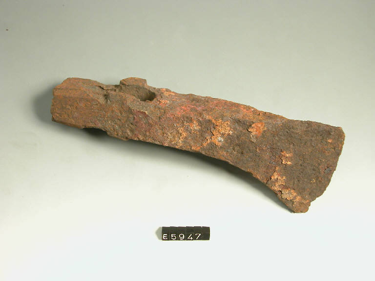 ascia a cannone - cultura di Golasecca (secc. VII/ I a.C.)