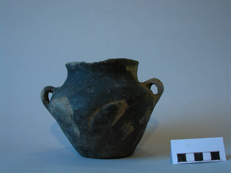 anfora biconica - cultura di Polada (Bronzo antico II)