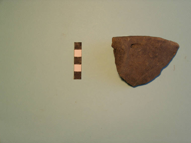 scodellone troncoconico - cultura di Polada/palafitticolo-terramaricola (Bronzo antico II-medio I)