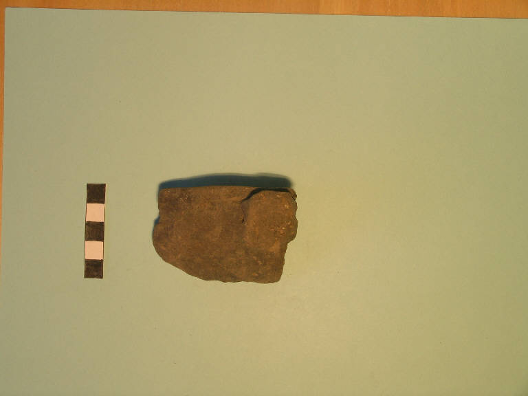 tazza troncoconica - cultura palafitticolo-terramaricola (Bronzo medio I)