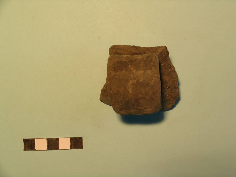 tazza - cultura di Polada/palafitticolo-terramaricola (Bronzo antico II-medio I)
